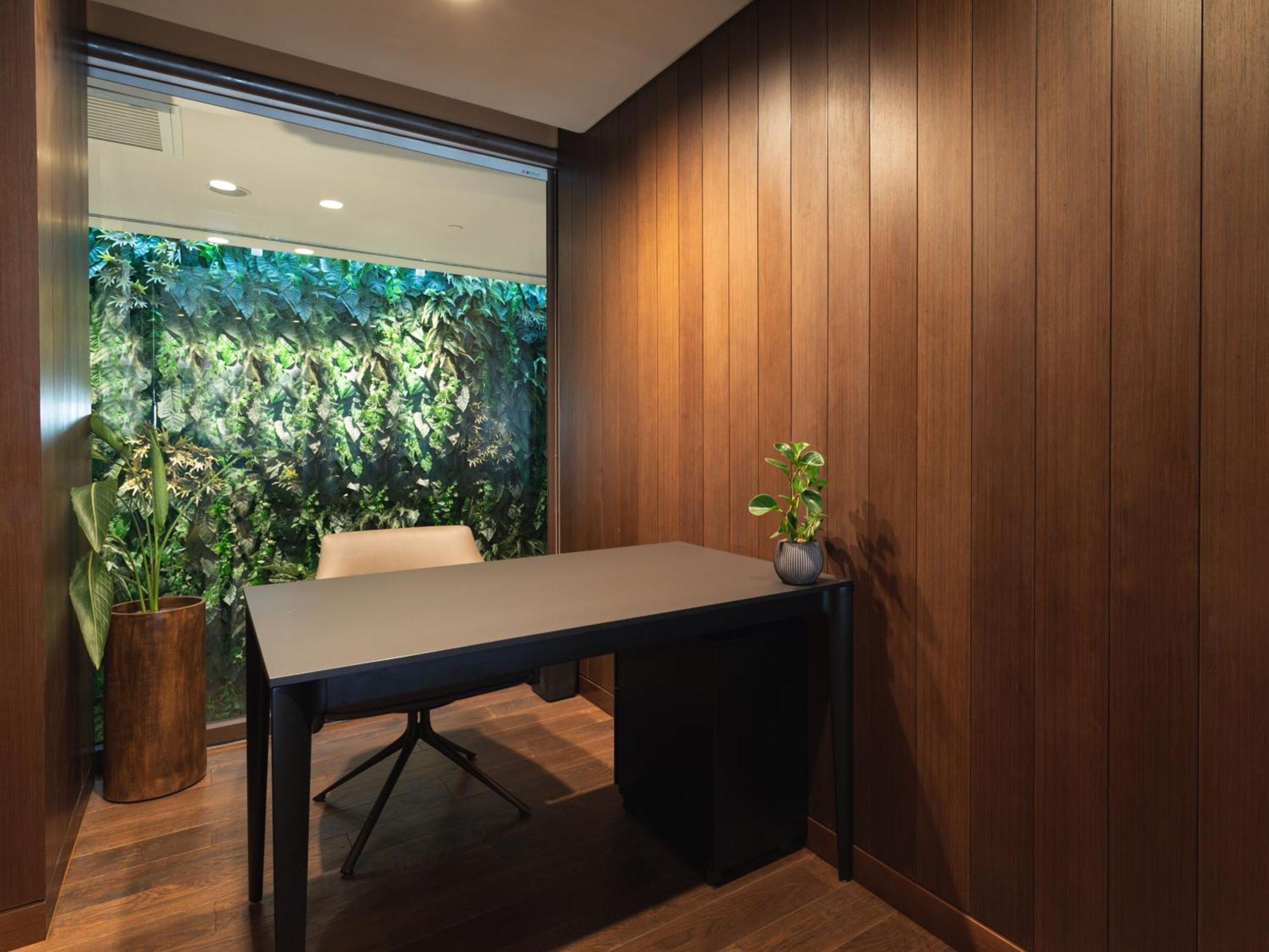 Hotel KVL Phnom-Penh Buitenkant foto