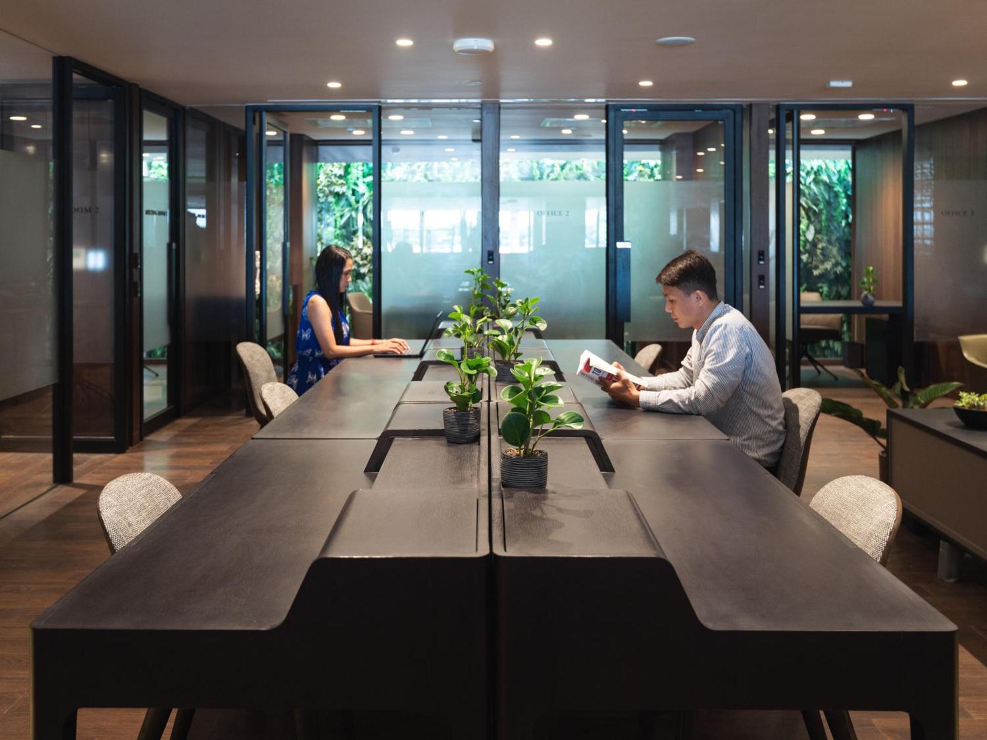 Hotel KVL Phnom-Penh Buitenkant foto